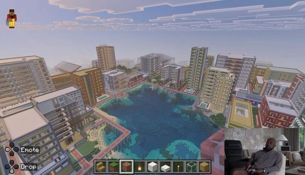 Ex-NFL Coach Mike Tomlin Built A Minecraft City